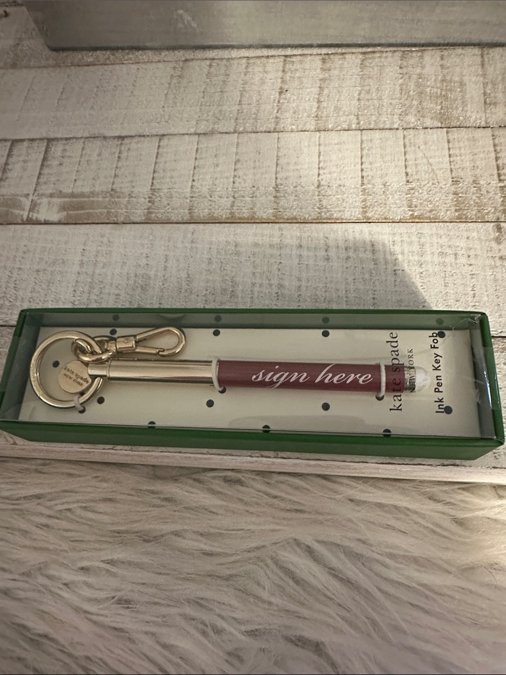 Nwt Kate spade sign here ink pen key fob
